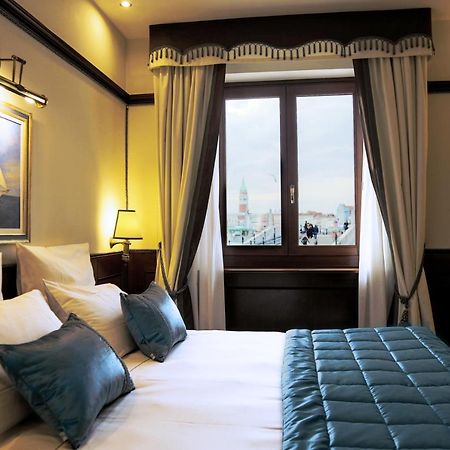 Hotel Bucintoro Venice Exterior photo