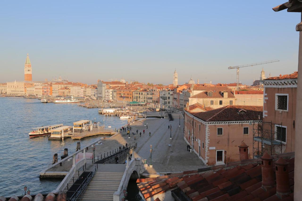 Hotel Bucintoro Venice Exterior photo