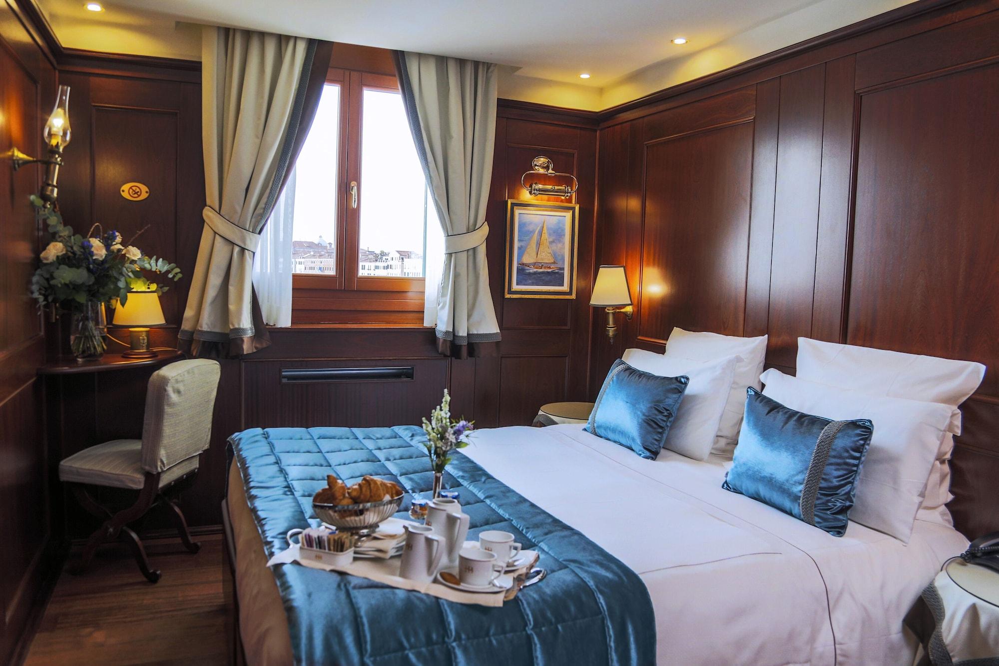 Hotel Bucintoro Venice Exterior photo