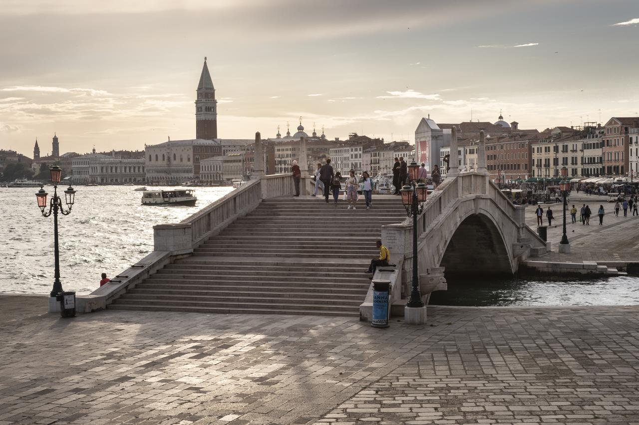 Hotel Bucintoro Venice Exterior photo